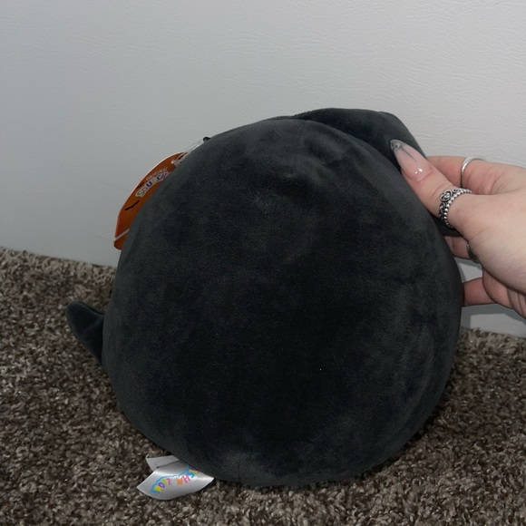 Otto 8” Squishmallow Non Flippable - Picture 5 of 7